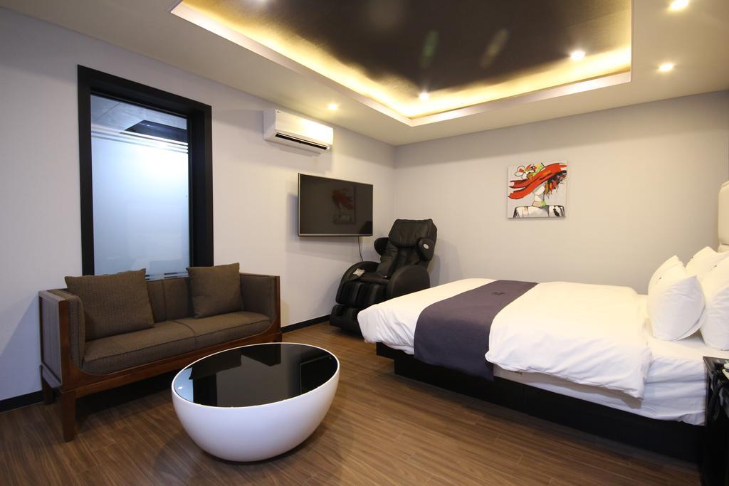 Dove Hotel Ulsan Bagian luar foto