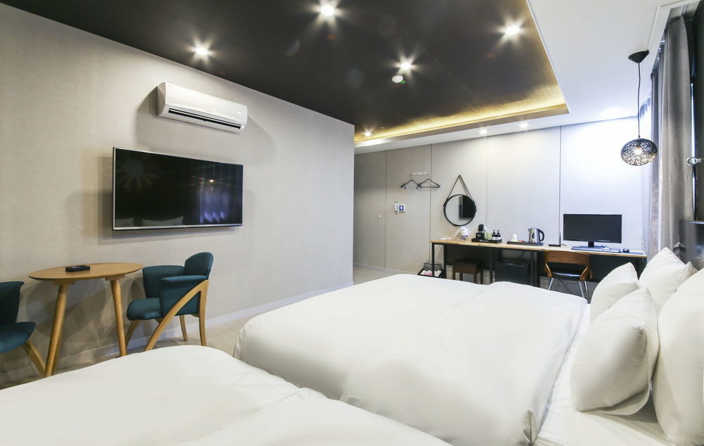 Dove Hotel Ulsan Bagian luar foto